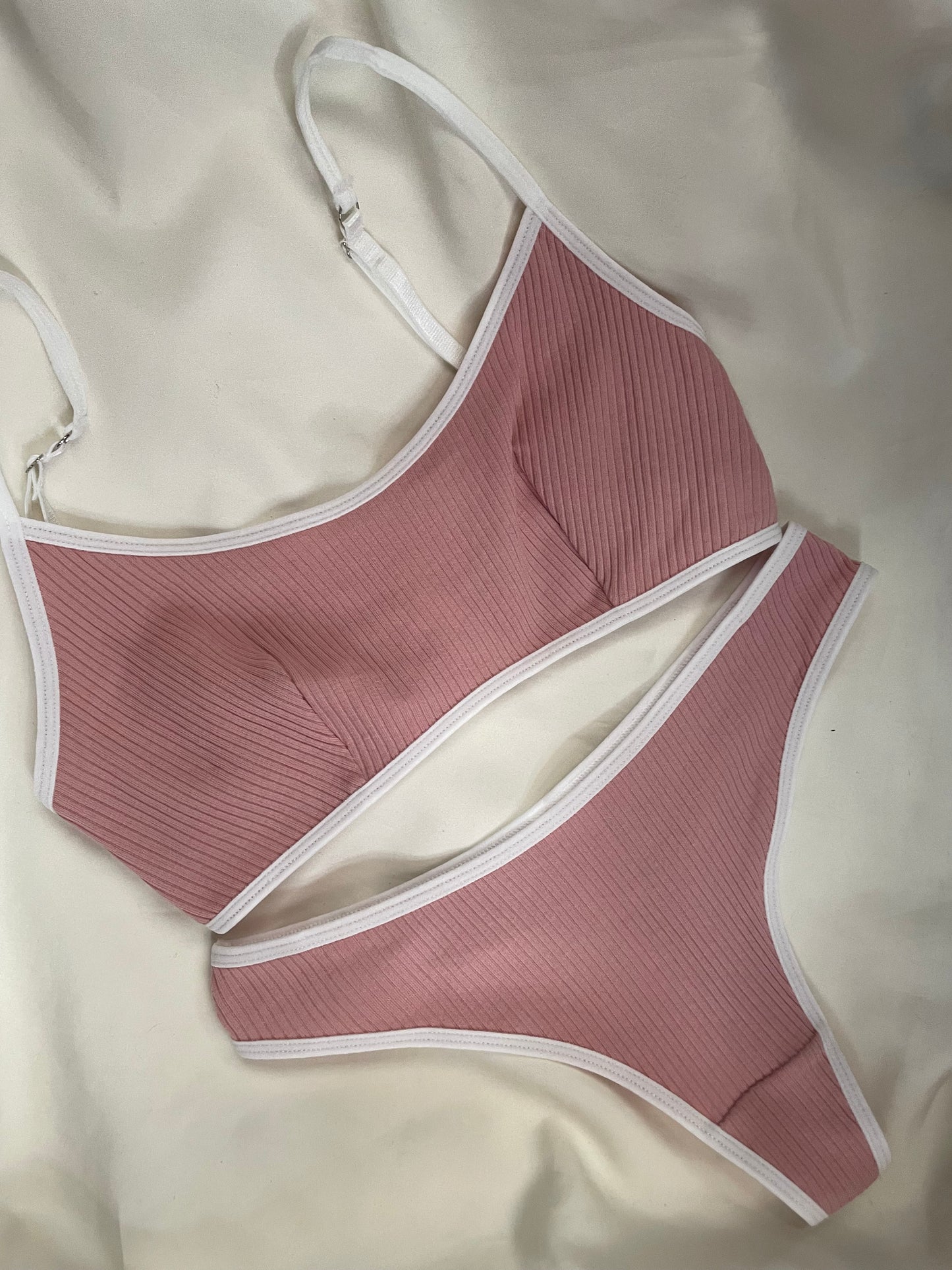 Set canele bralette