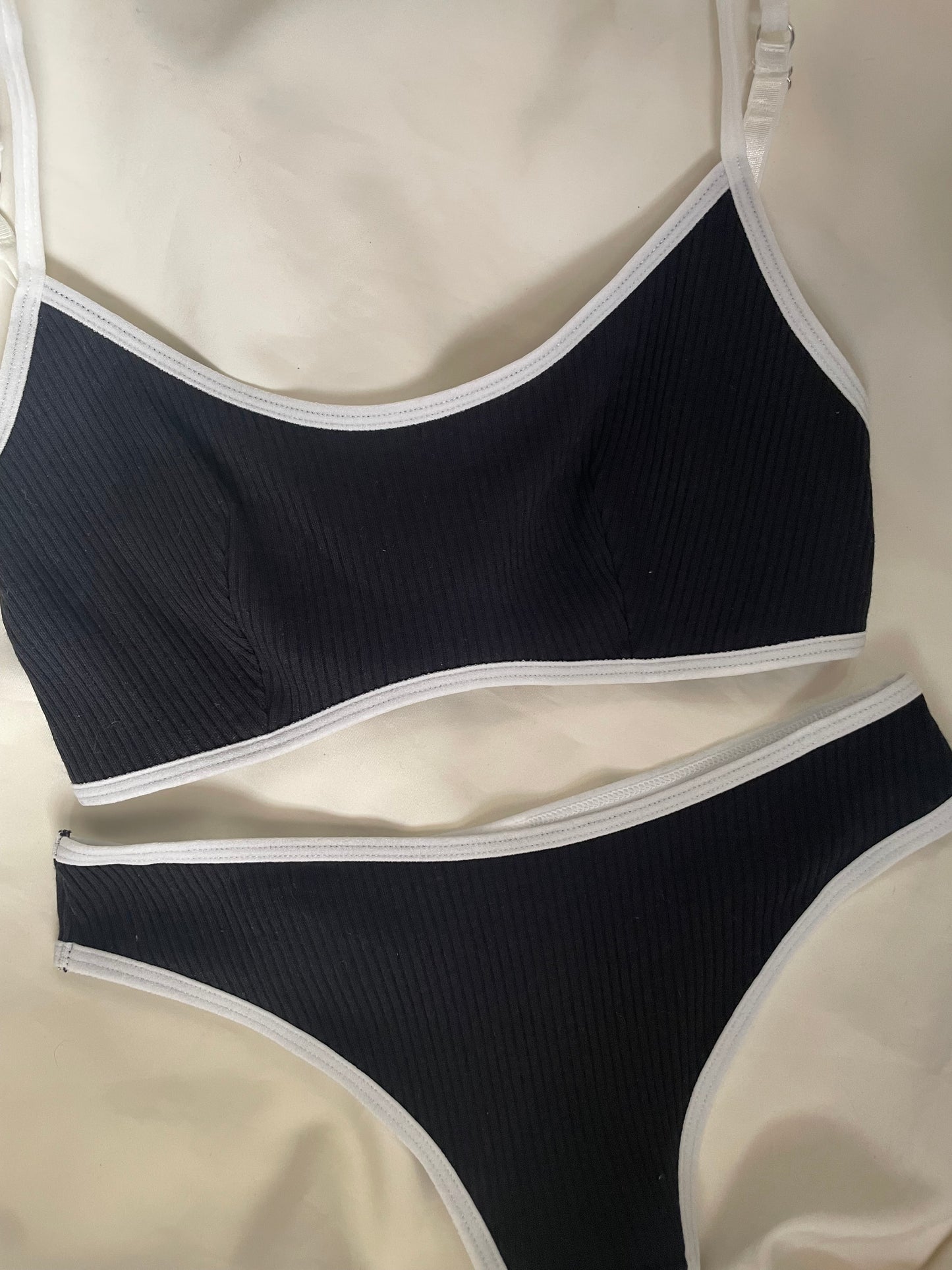 Set bralette canele negro